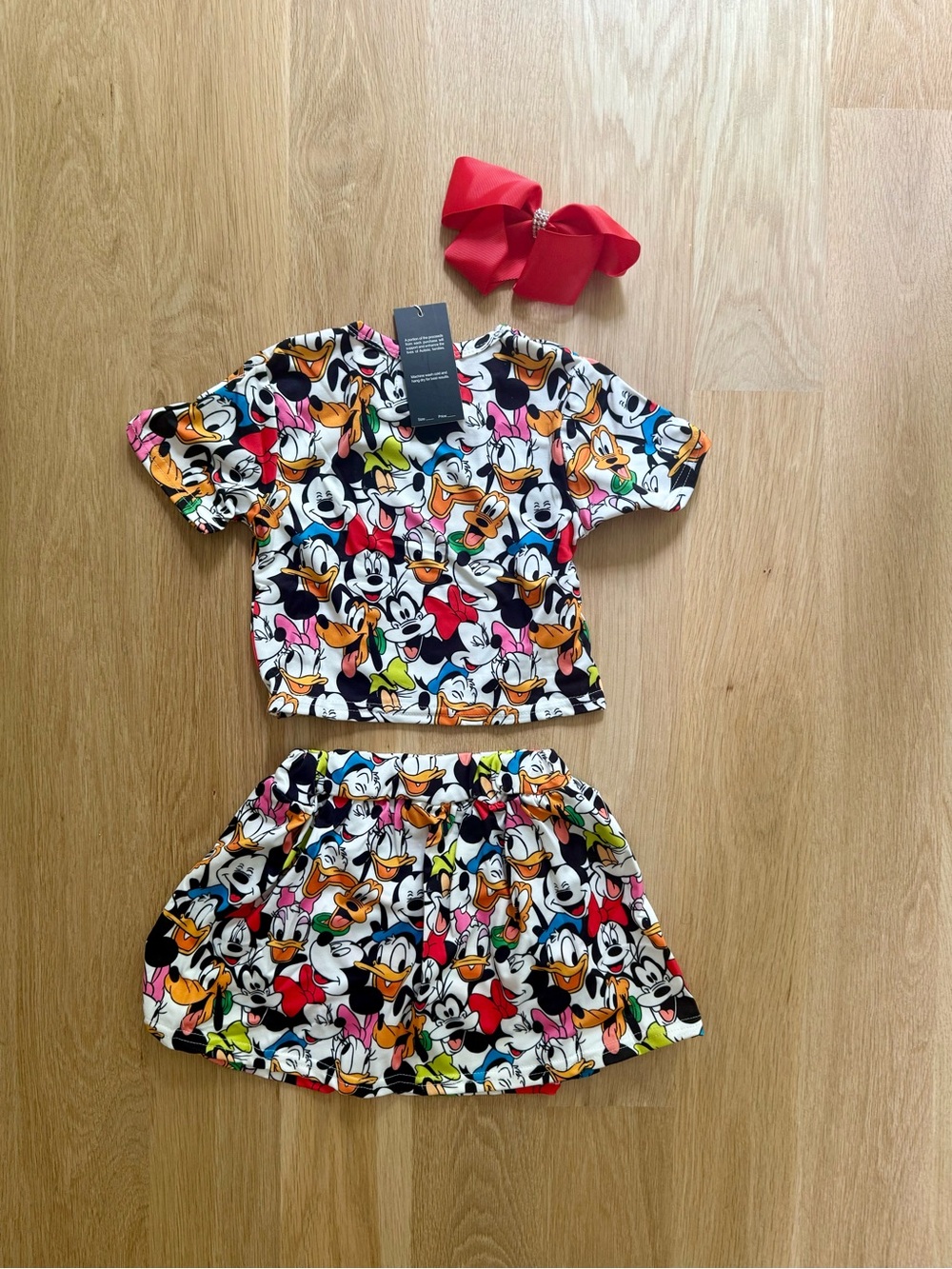 Girls Matching Set with Red Bow - Disney Mickey Minnie and Friends Print - Picture 6 of 6